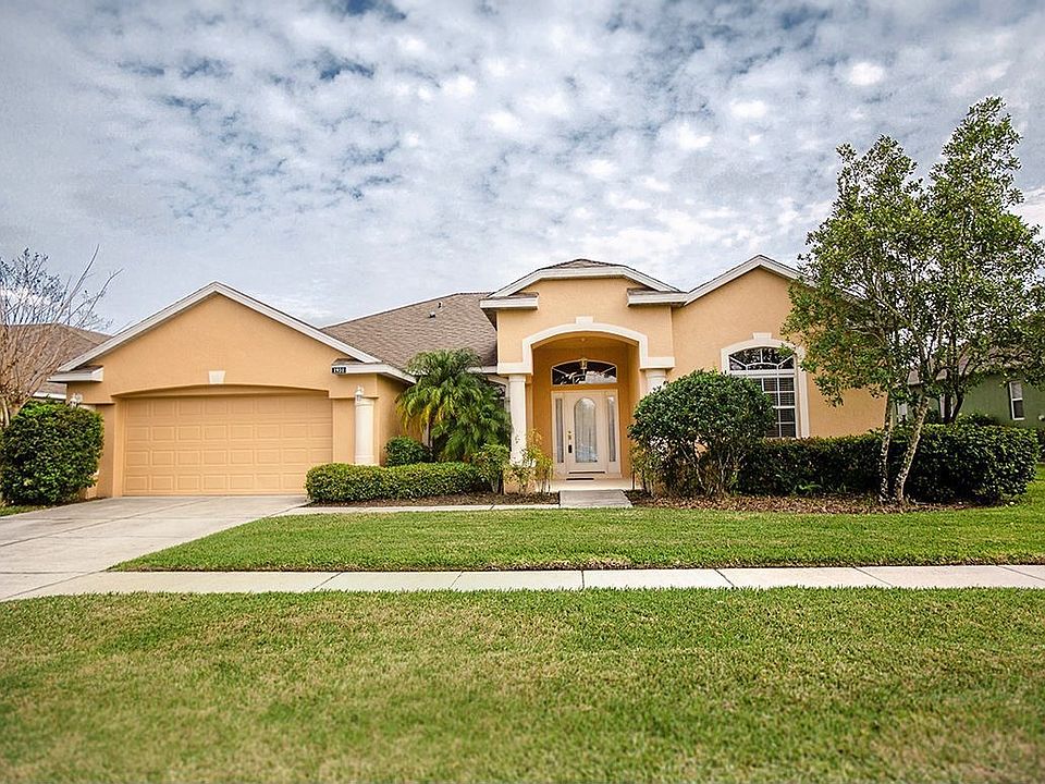 1st image of 1931 Winding Oaks Dr