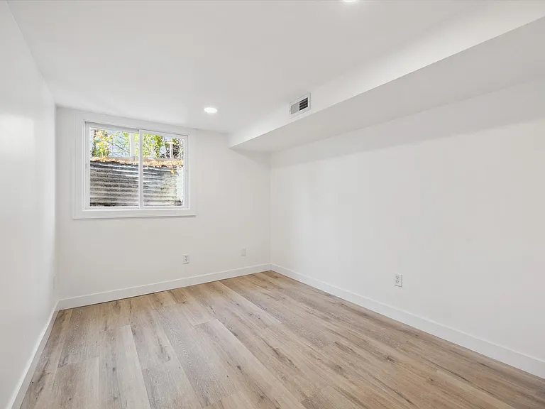 5340 Edsall Rd — Photo 8