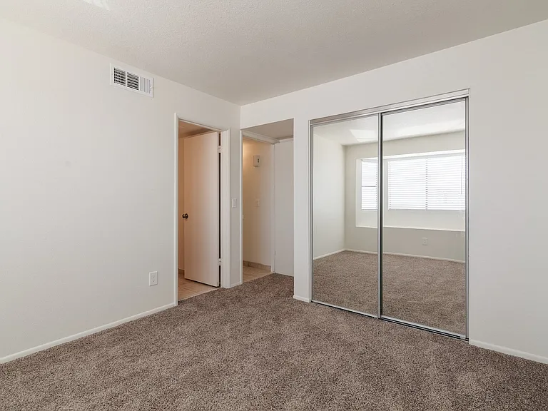 925 S Longmore #201 — Photo 17