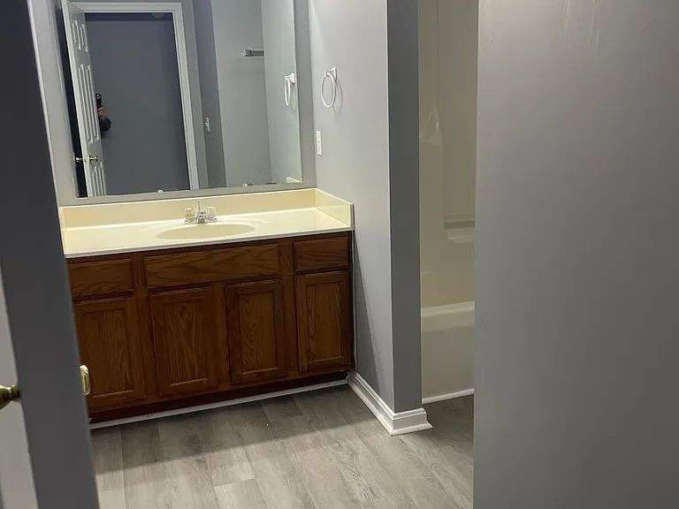 1113 Crown Pointe Dr — Photo 9