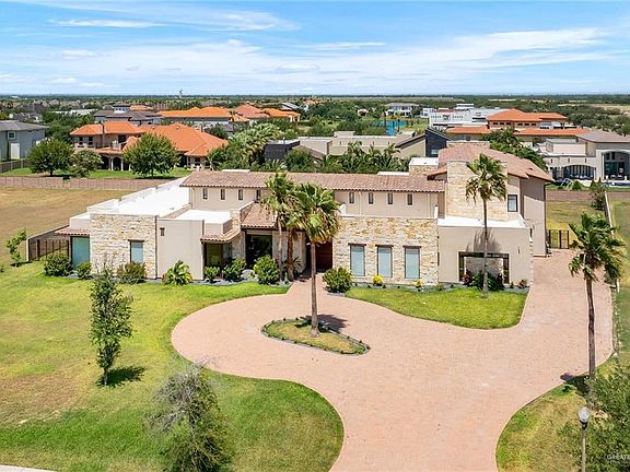 3rd image of 2316 Antigua Dr