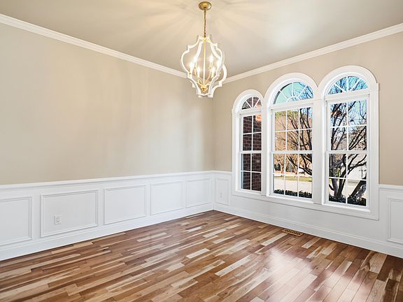 5th image of 12413 Draco Rd