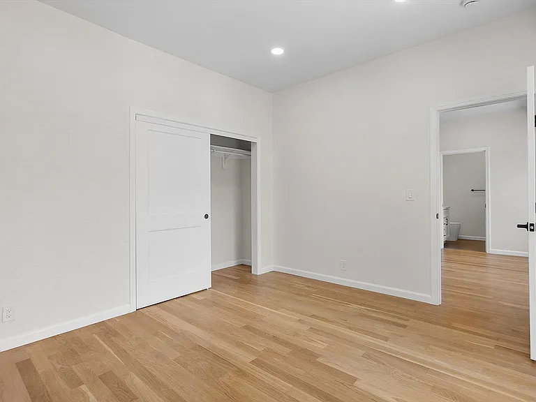 2026 San Antonio Ave #C — Photo 12