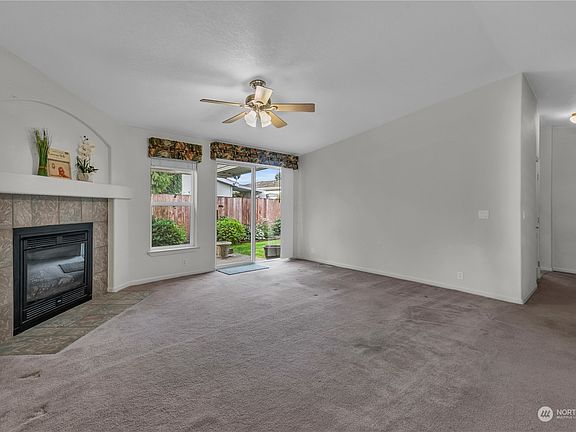 5th image of 17712 19th Avenue Ct E