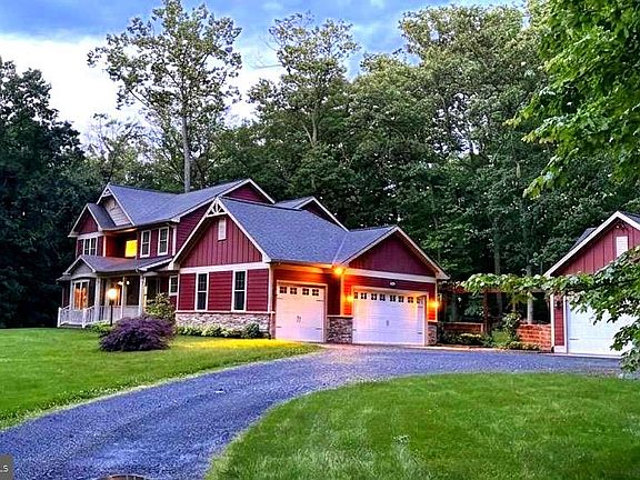 2nd image of 8711 Chestnut Grove Rd