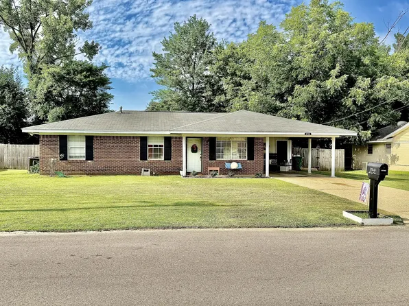 3749 Fair Oaks Dr, Belden, MS 38826