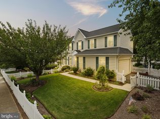 42905 Nashua St, Ashburn, VA 20147