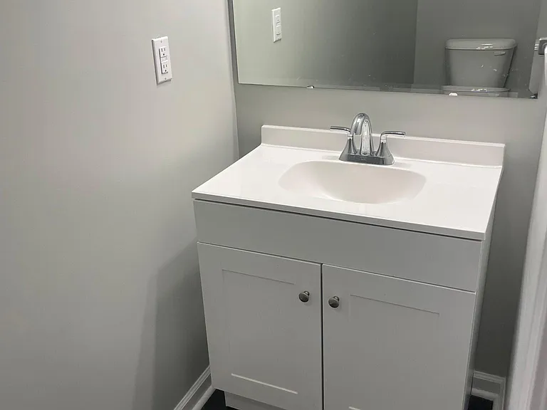129 Van Voast Ave — Photo 5