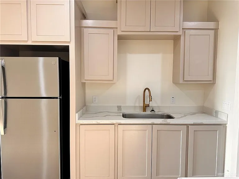 3210 Joann Ave #3 — Photo 5