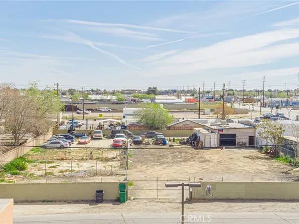 45222 Beech Ave #10, Lancaster, CA 93534