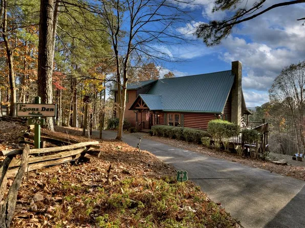 96 Mountain Springs Cir, Ellijay, GA 30536