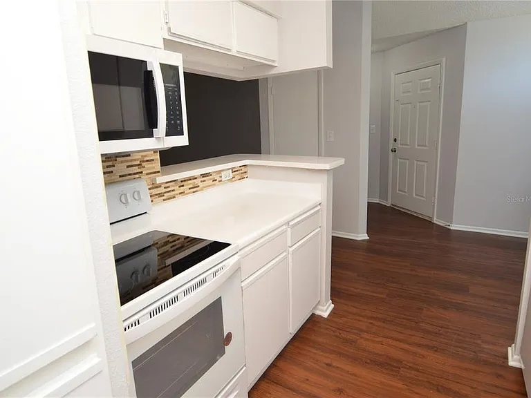 8630 Mallard Reserve Dr #205 — Photo 11