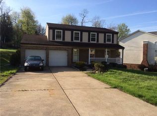 950 Cork Dr, Bethel Park, PA