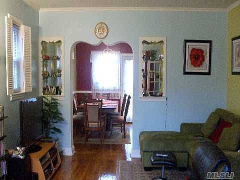 4th image of 8223 167th St