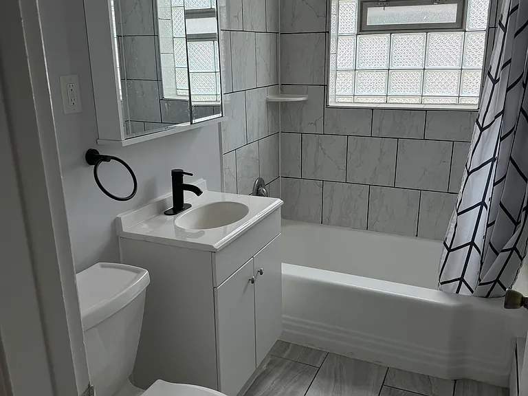 18302 Cowing Ct #1S — Photo 4
