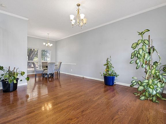 4th image of 5204 Bentgrass Dr