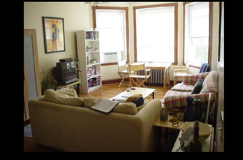 21 Gibbs St #1