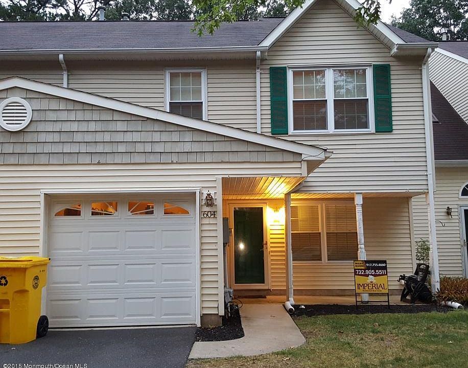 1st image of 604 Patriots Way