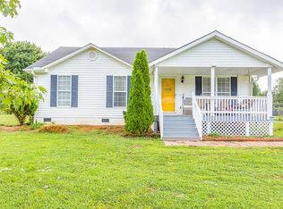 107 Etna Dr, Chatsworth, GA 30705