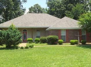 107 Canyon Cv, Byram, MS 39272
