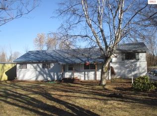 402 N Main St, Kootenai, ID 83840