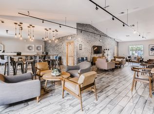 Latitude, Phoenix, AZ 85023
