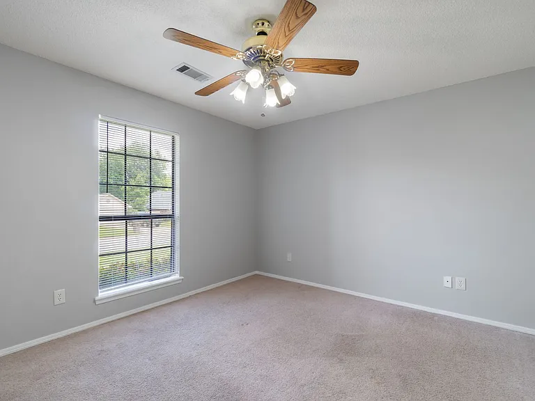 8808 Timberlyn Way — Photo 22