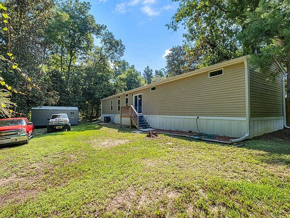 3rd image of 9072 Hardwood Ln