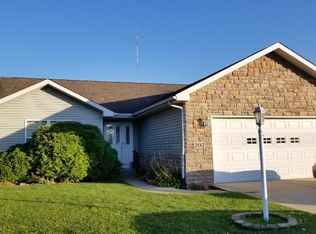 203 Whispering Blvd, La Porte, IN