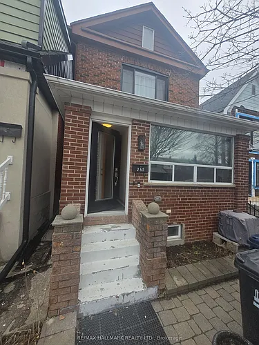 251 Silverthorn Ave #MAIN Photo 1 251 Silverthorn Ave #MAIN Photo 1