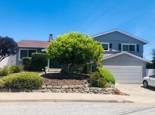 925 Bauer Dr, San Carlos, CA 94070