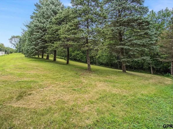 17-20 N 16th St, Plattsmouth, NE 68048