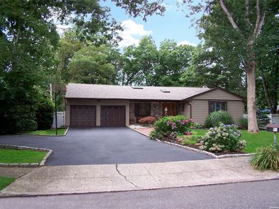 96 Midwood Avenue, Nesconset, NY, 11767