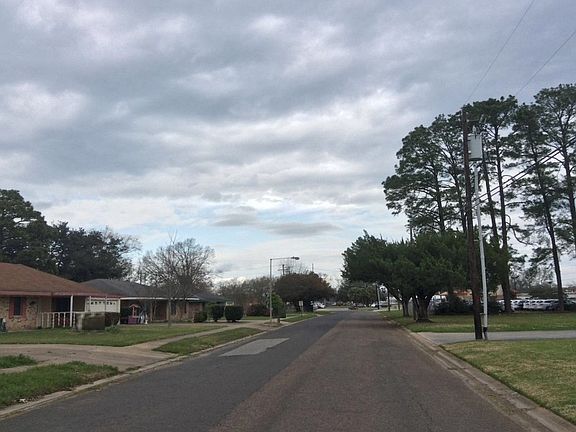 4th image of 1512 Jake Dr