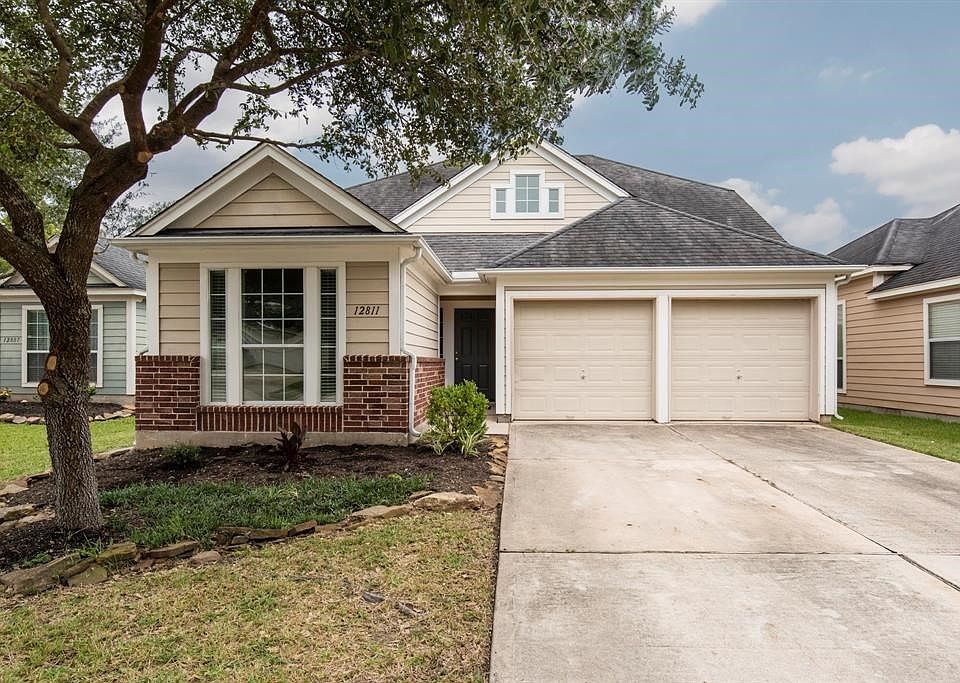 1st image of 12811 Pecan Shores Dr