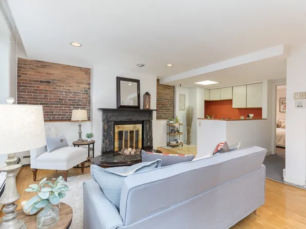 4 Derne St Suite 2, Boston, MA 02114