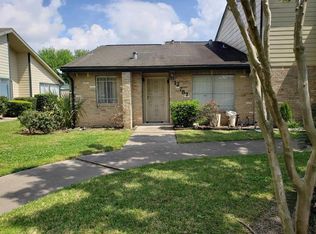 12757 Leader St, Houston, TX 77072