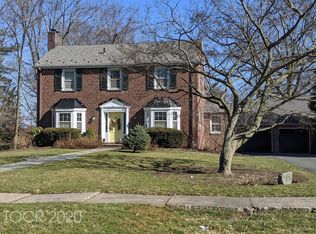 570 Prospect Ave, Oradell, NJ 07649