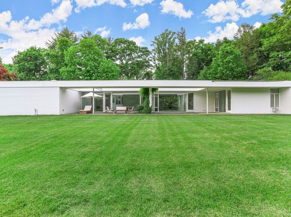 90 Lambert Rd