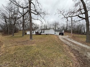 1021 Bacon Rd NW, Carrollton, OH 44615