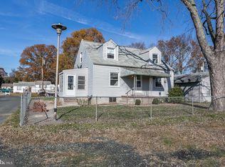 918 Seneca Park Rd, Middle River, MD 21220