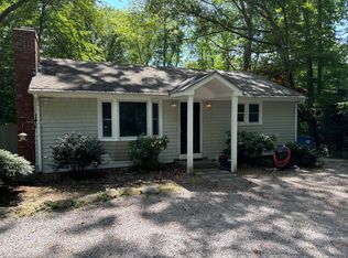 42 Ledgewood Rd, Kingston, RI 02881