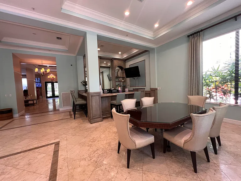 630 Sapodilla Ave #204 — Photo 27