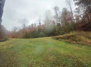 1 Highway 1350, Sextons Creek, KY 40983