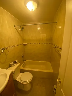 Rented by JB Mac Real Estate Inc. | media 26