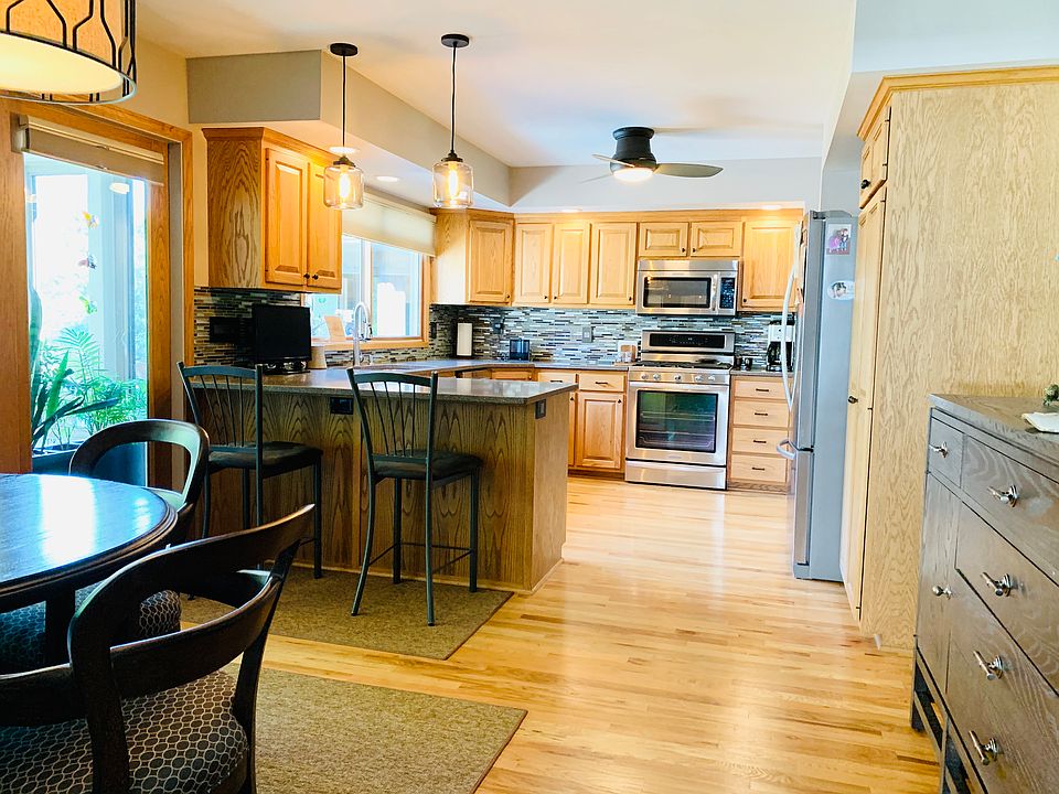 1619 Oak Lake Park Rd, Coralville, IA 52241 Zillow