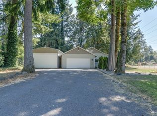 8605 Burns Dr SW, Olympia, WA 98512