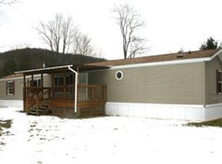 135 Horn Siding Ln, Spring Creek, PA 16436