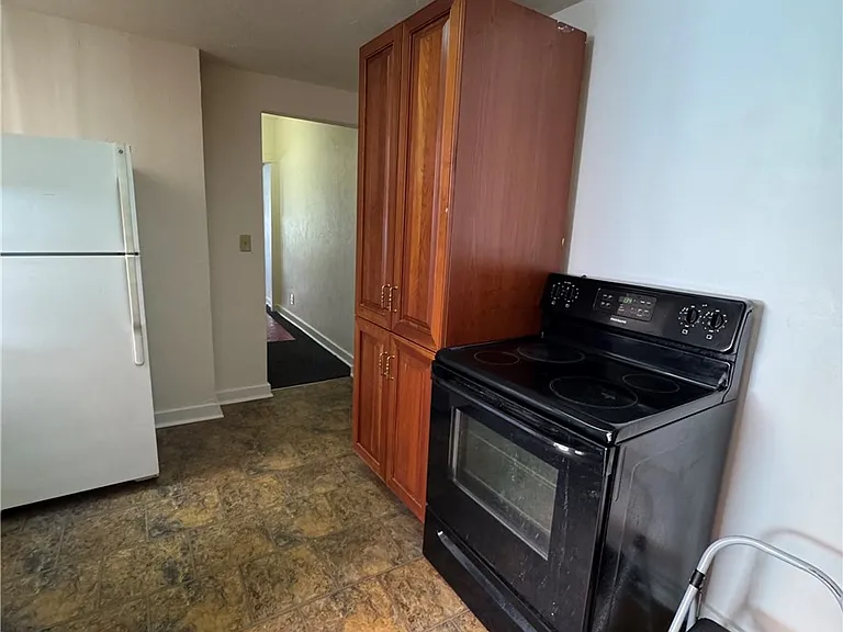 209 Chesterfield Rd — Photo 7