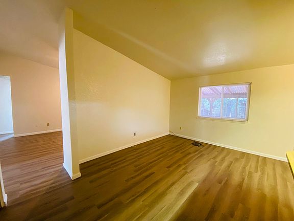 5th image of 7516 Greyhawk Ct